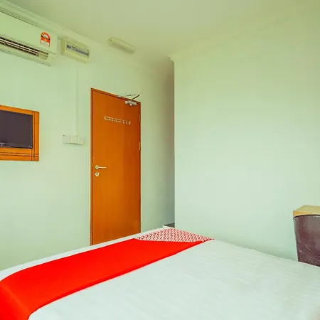 Super Oyo 218 Storytel Hotel Kota Kinabalu Exterior photo