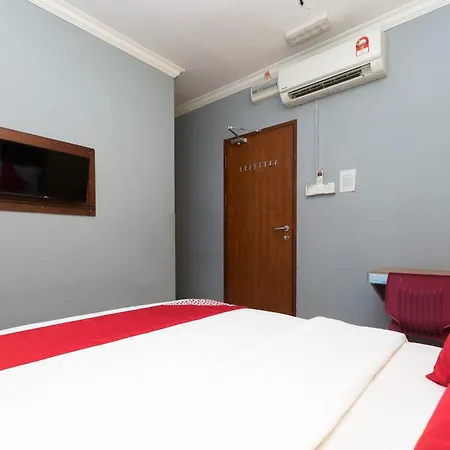 Super Oyo 218 Storytel Hotel Kota Kinabalu Exterior photo