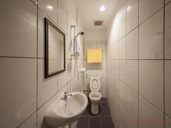 Super Oyo 218 Storytel Hotel 2*